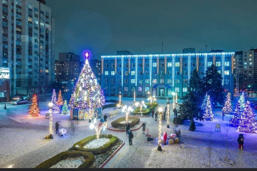 Роскошная 3К Квартира 170М2 На Оболонской Набережной Kiev Eksteriør billede